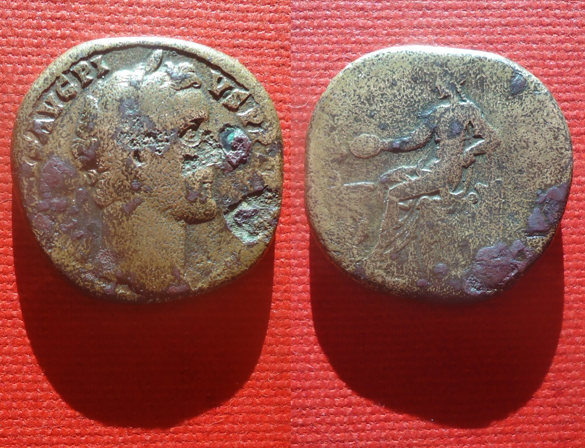 Antoninus Pius - Sest. Salus seated lot Jan 2022 (0).jpg