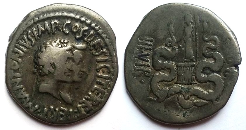 Antony and Octavia cistophorus.jpg