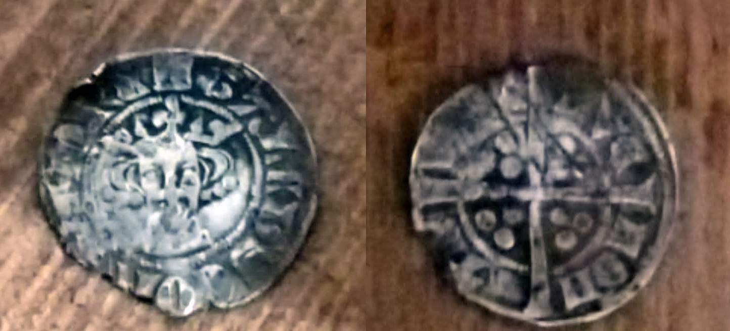 any help please with this unknown long cross thank you .jpg