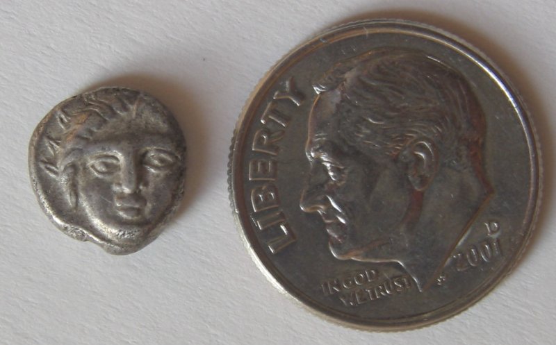 Apollonia Pontica diobol Apollo, Anchor Thrace 400-300BC 9.1mm 1.21g + dime.jpg