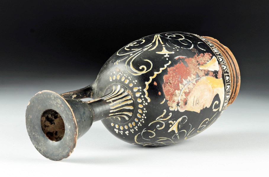 Apulian Lekythos1.jpg