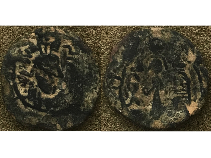 Arab-Sasanian praying man.jpg