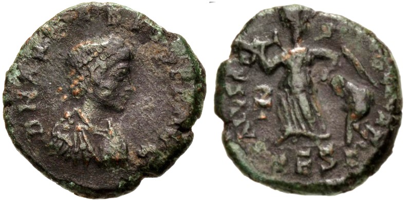 Arcadius Thessalonica Victory Captive AE4 CNG e485 985.jpg