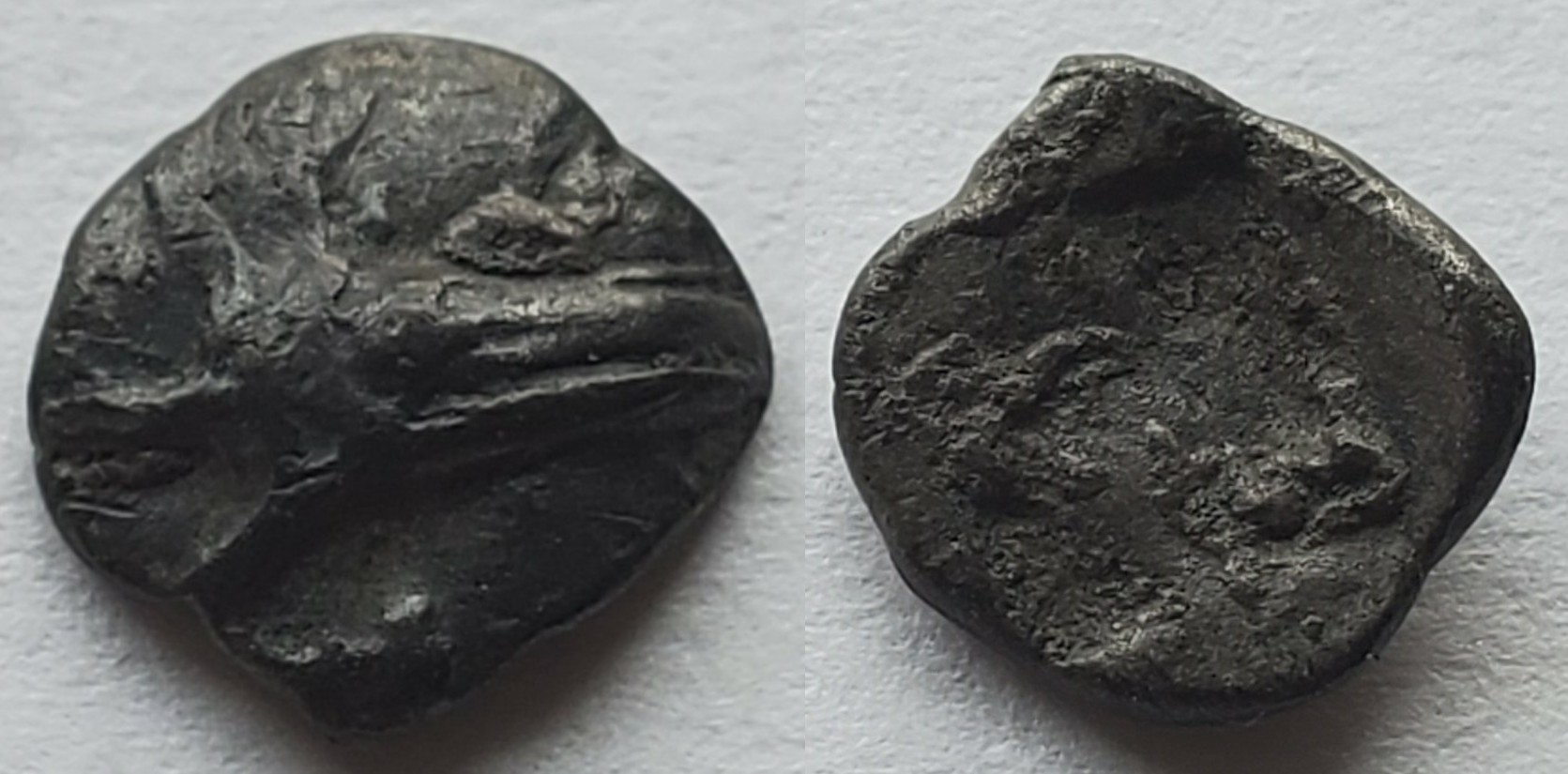 Archaic kyzikos obol fish head.jpg