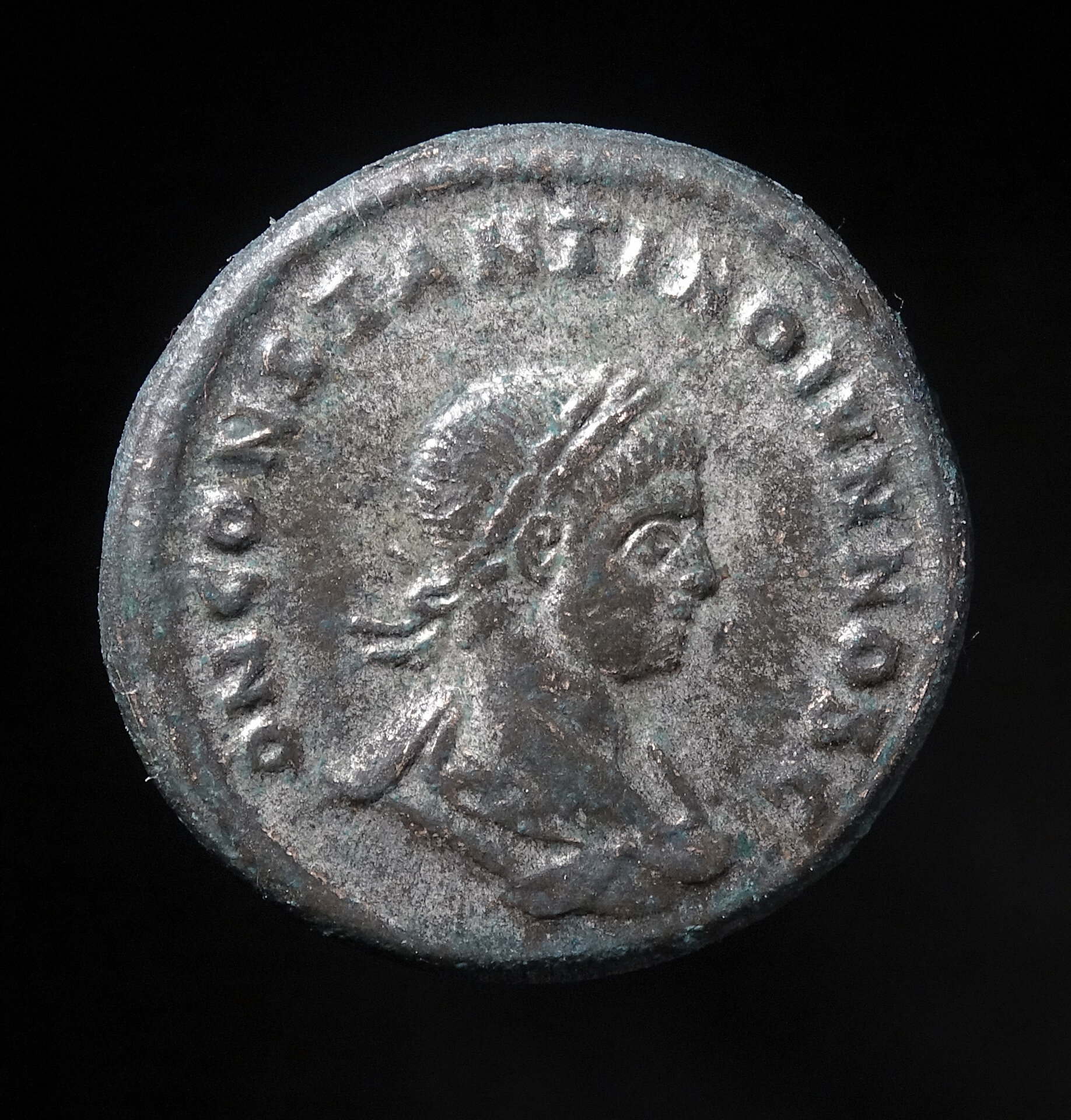 Arles CXONSTANTINO obv.jpg