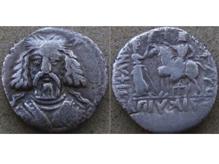 Artabanos II tet.jpg