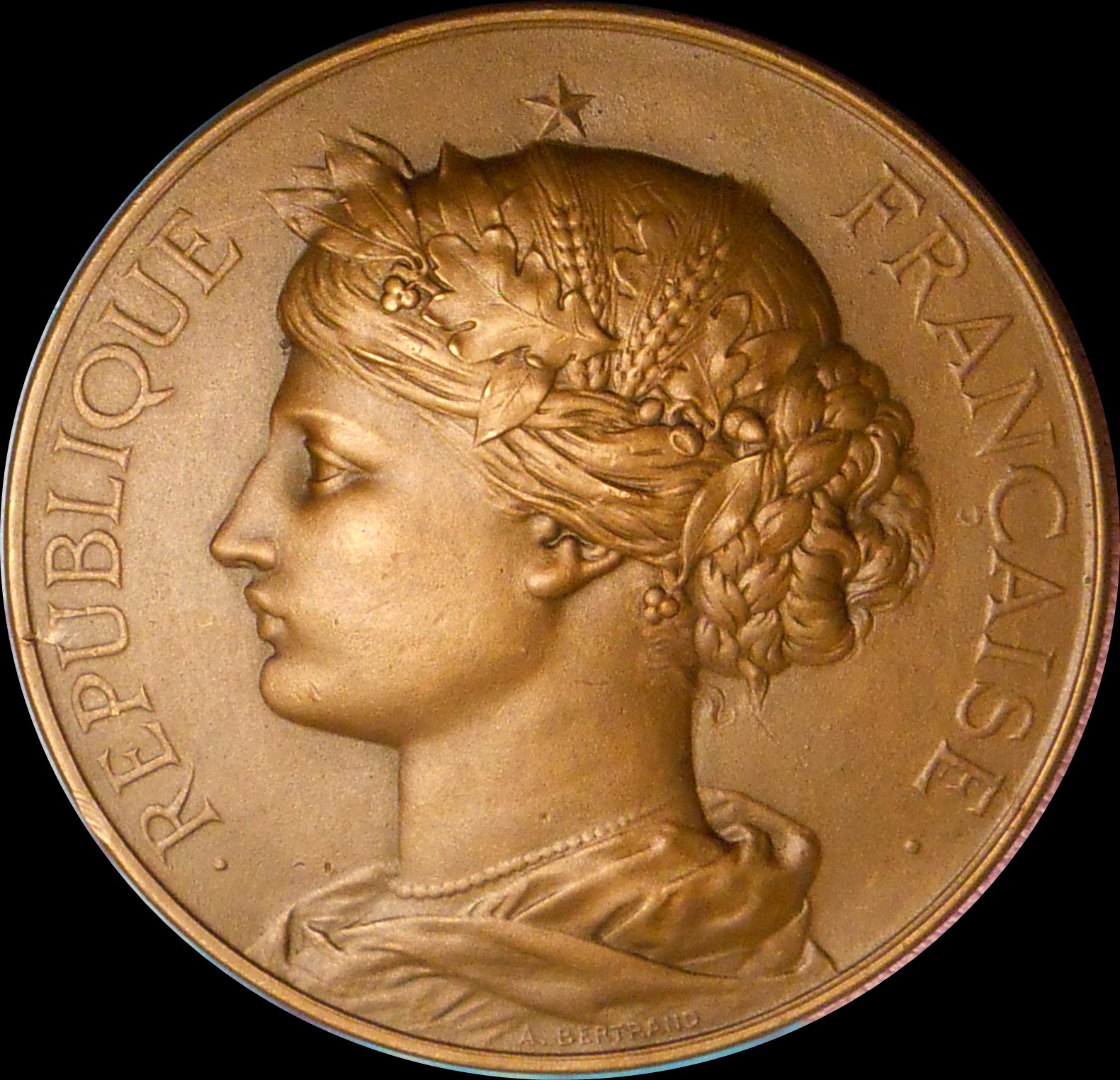 arthusbertrandagmedalobv.jpg