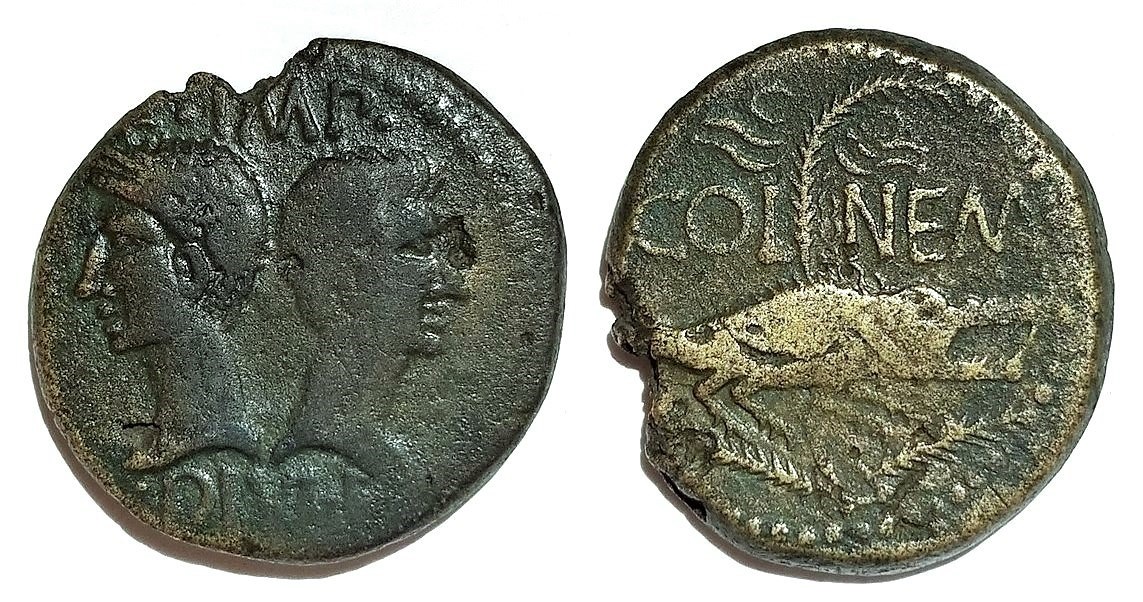 Augustus and Agrippa Nemausus Crocodile A.jpg