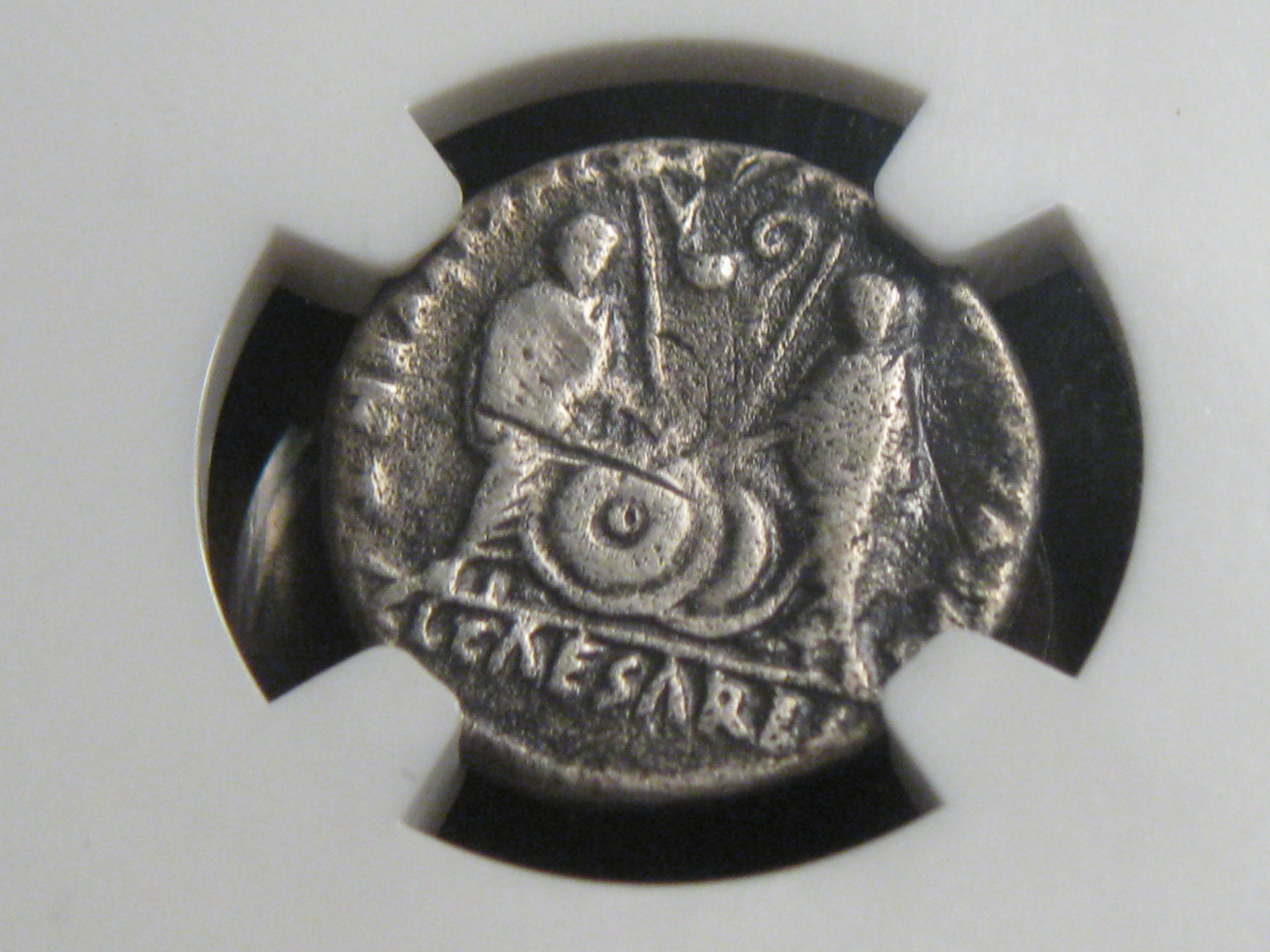 augustus denari 002.JPG