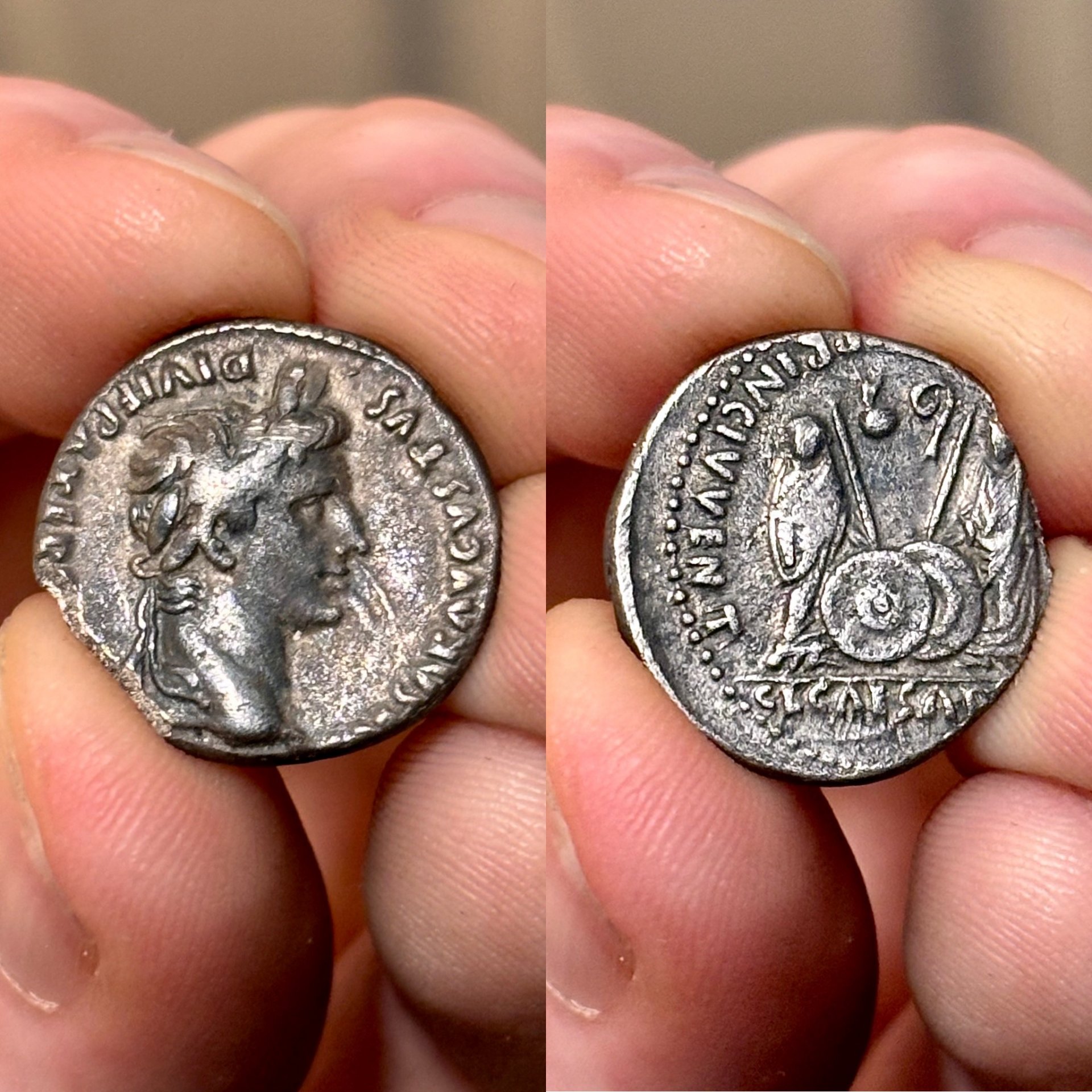 Augustus Denarius.JPG