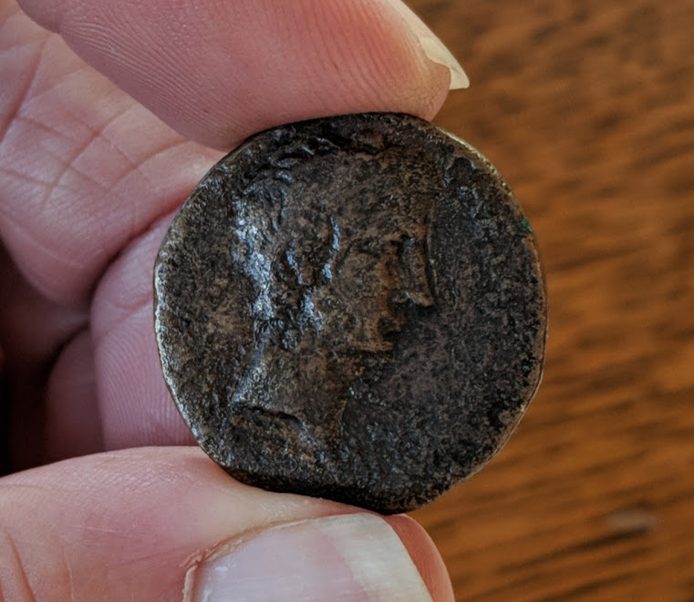 augustus1.jpg