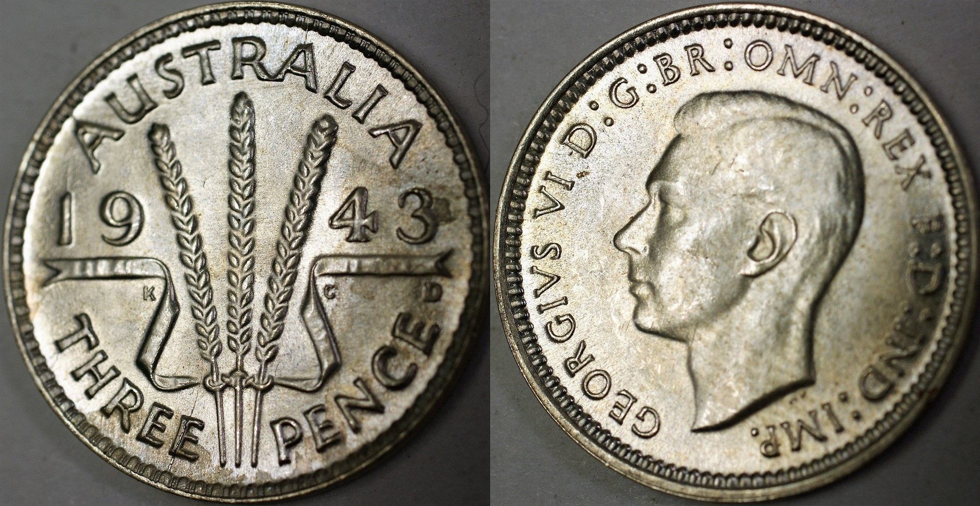 Australia 1943-D (Denver) Three Pence Bu Silver  .jpg