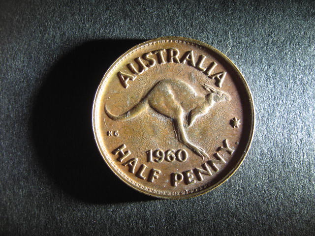 Australia 1960 half penny obverse.jpg