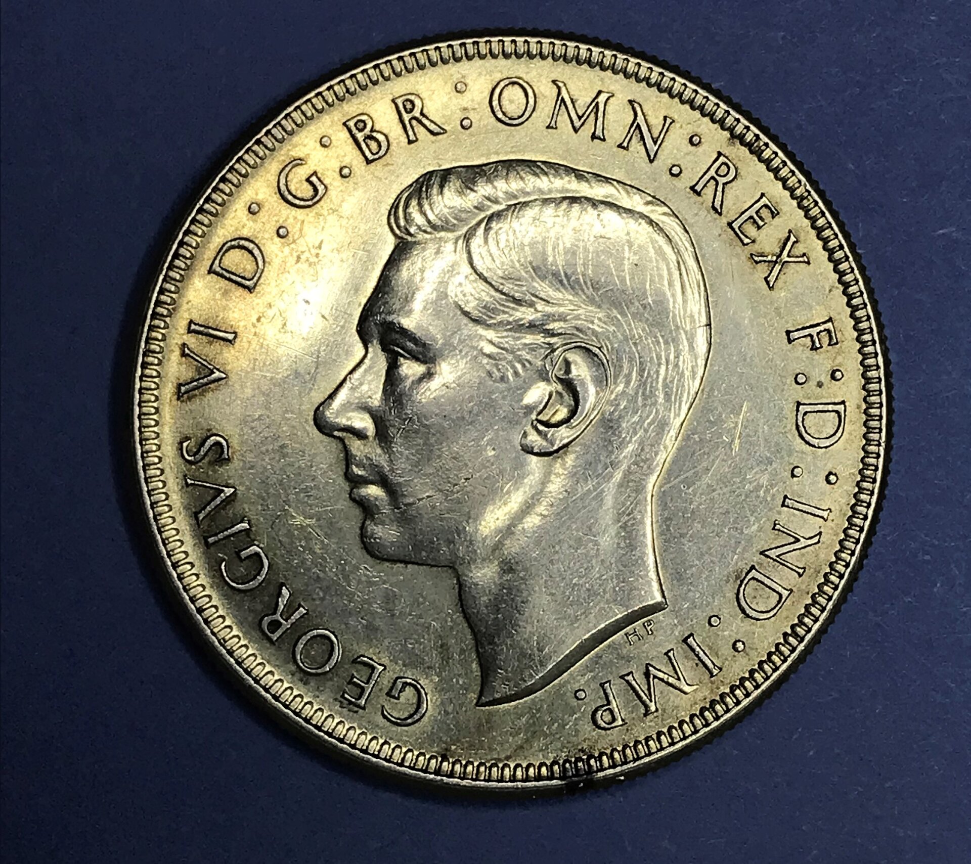 Australia-crown 1937-obv.JPG