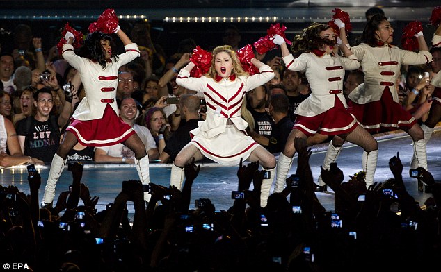 back-up singers.jpg