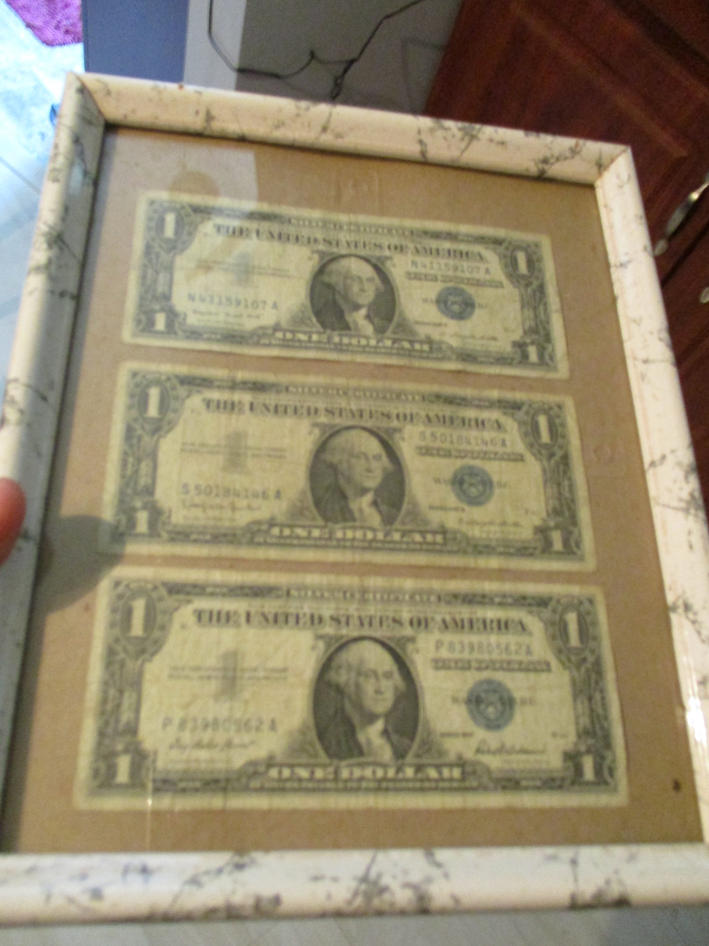 Banknore and Frame.JPG