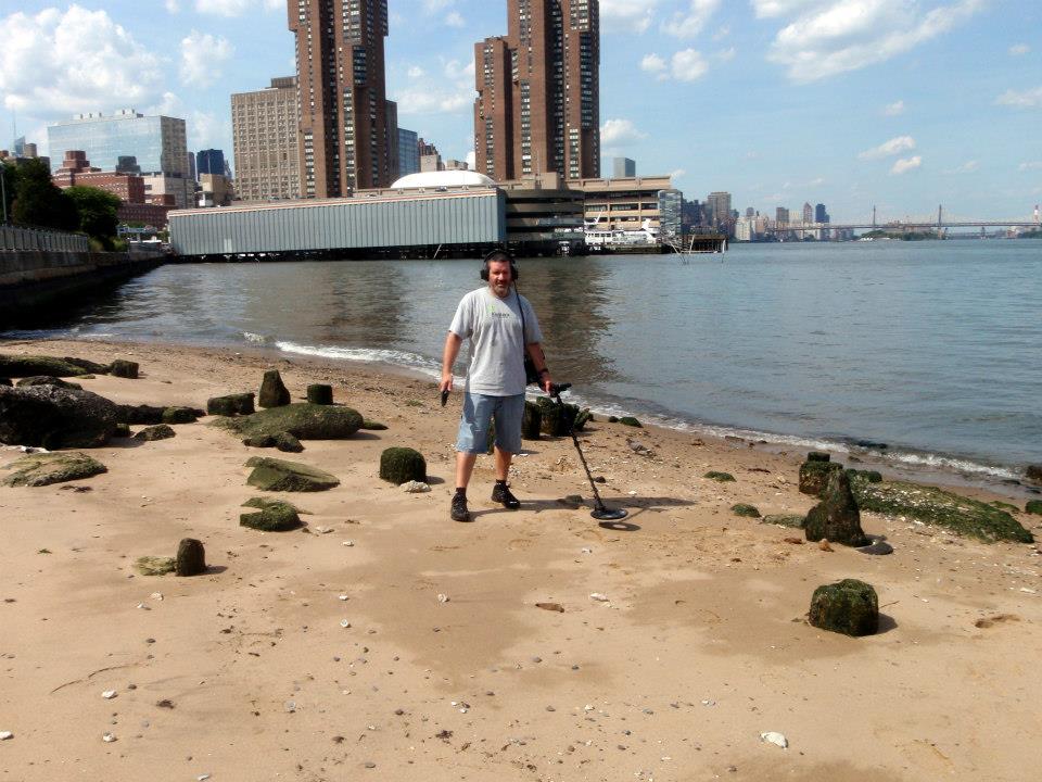 Beach Hunting 1.jpg