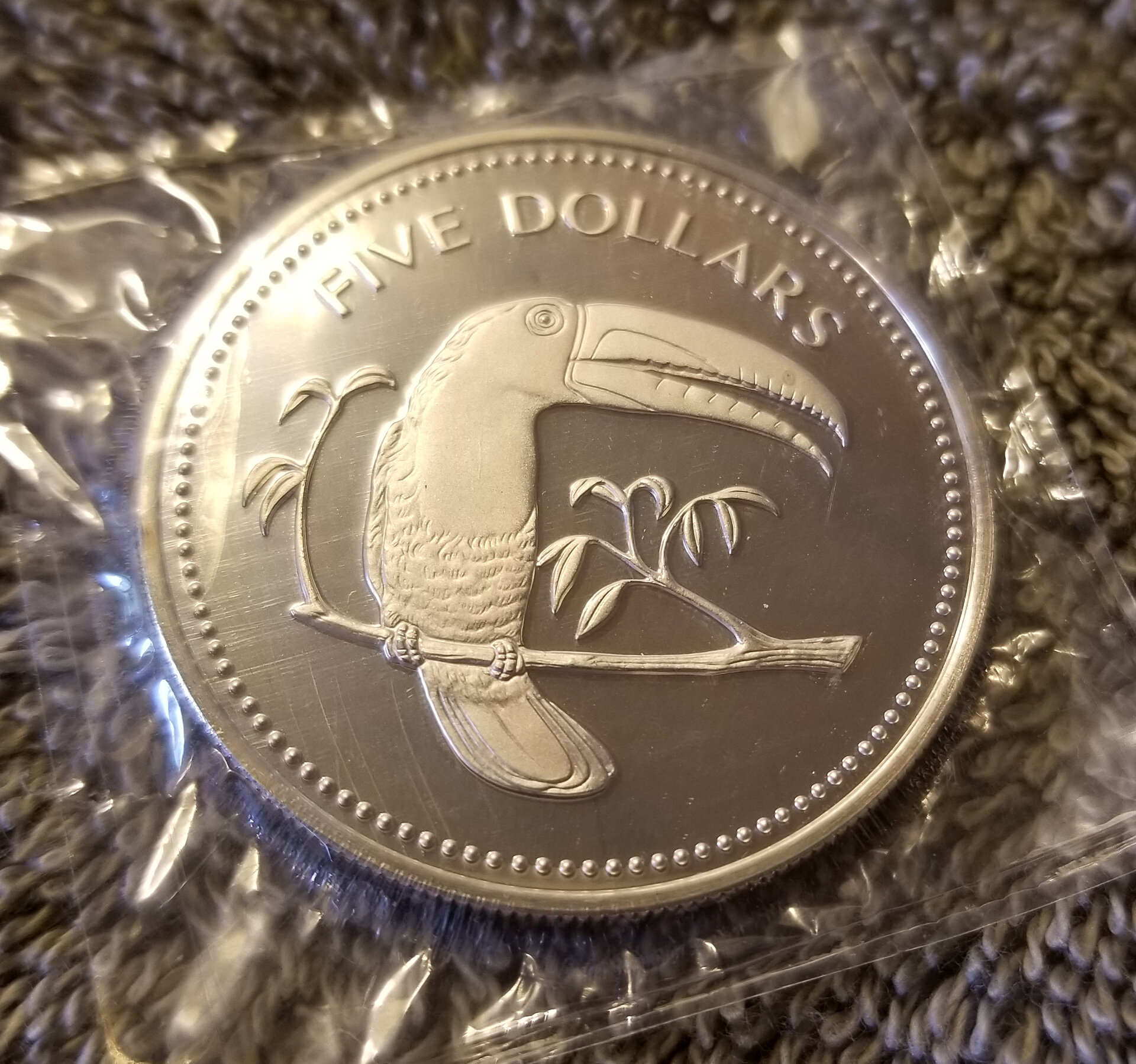 Belize 1975 5 Dollars Proof in Mint Bag OBVERSE.jpg