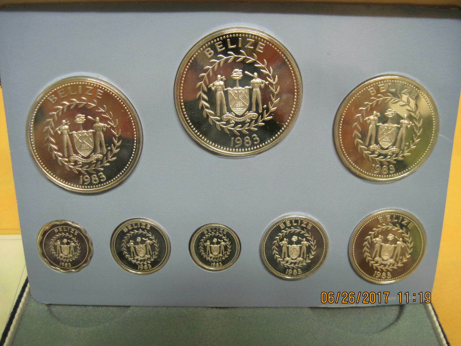 Belize 1983 .925 silver proof set obverse.jpg