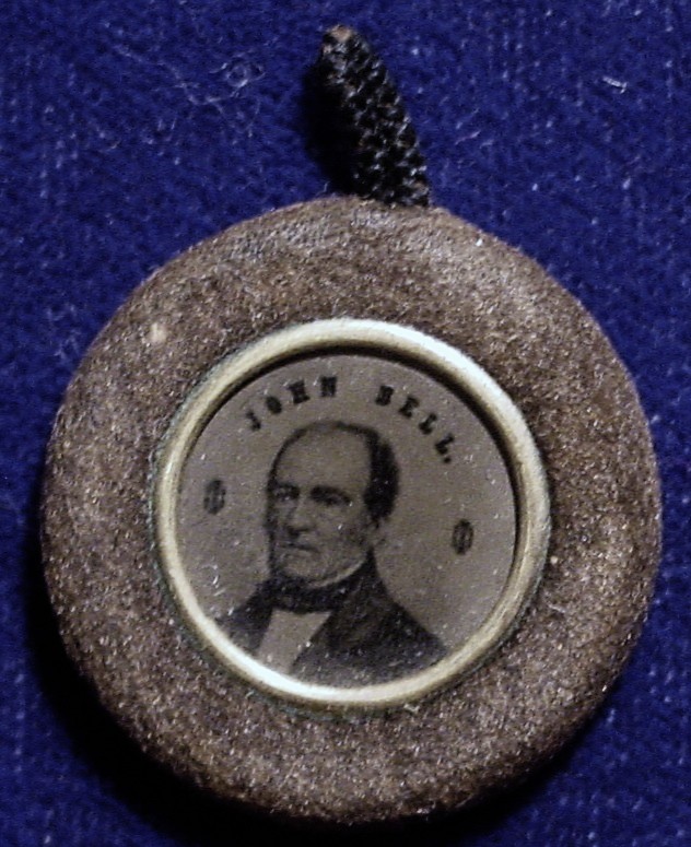 Bell Small Ferro O.jpg