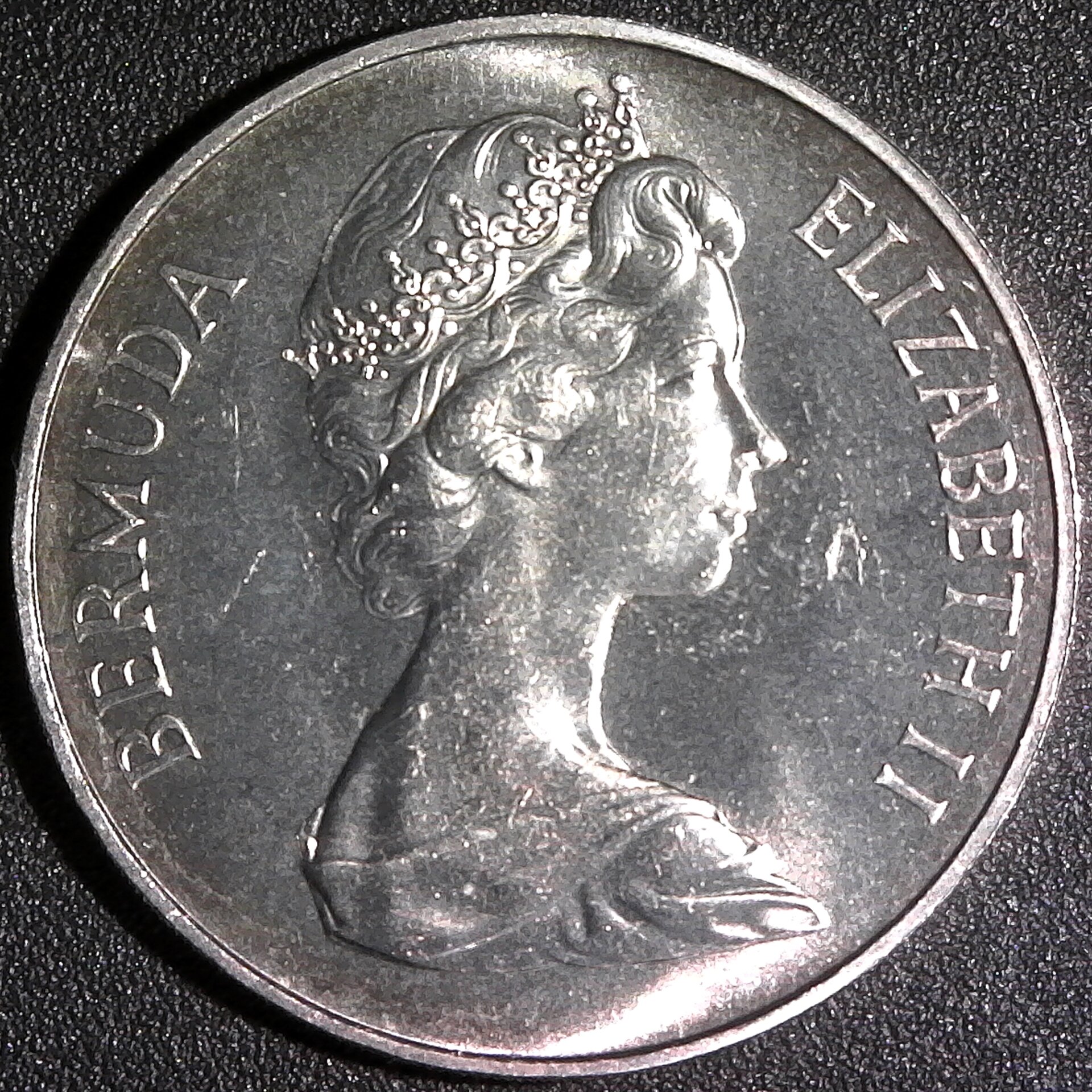 Bermuda One Dollar 1981 obv B.jpg