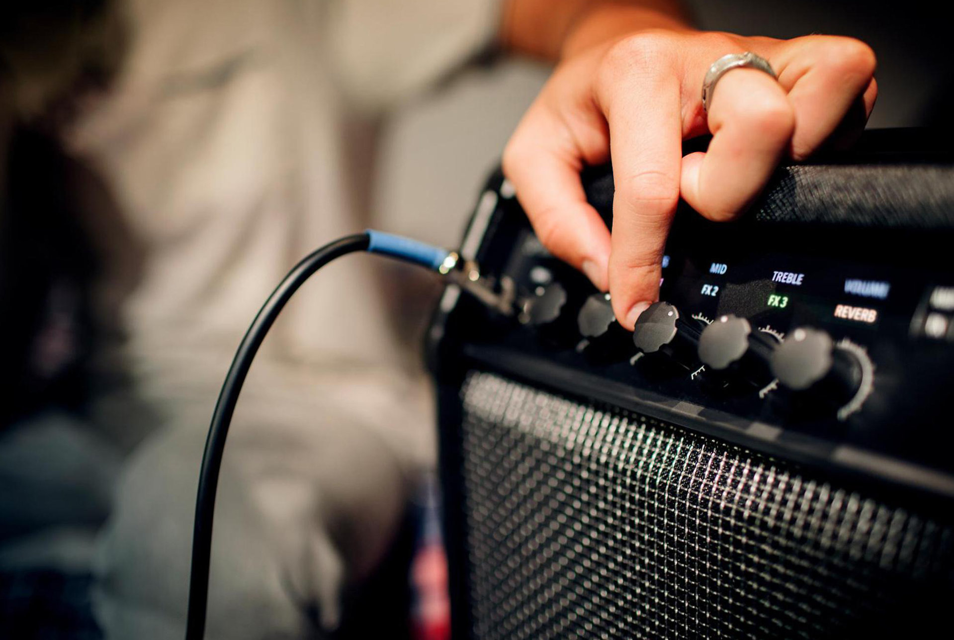 Best-Guitar-Amps-For-Beginners-Gear-Patrol-Lead-Full.jpg