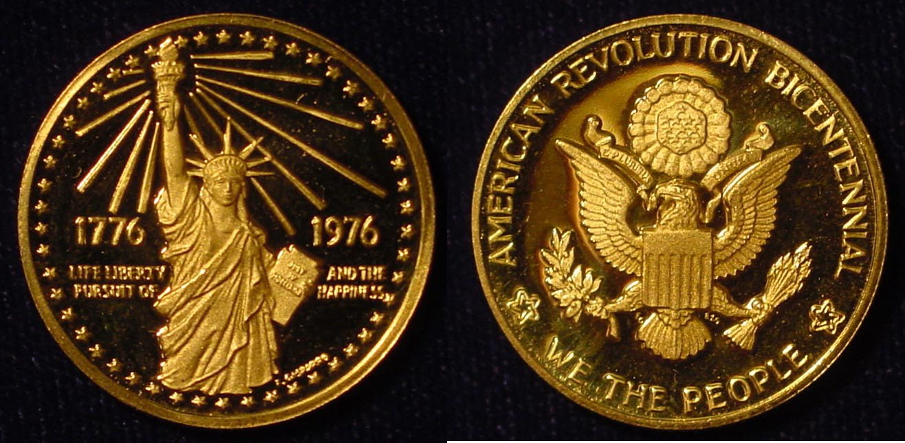Bicentennial Sm Gold Medal All.jpg