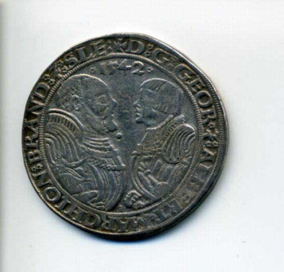 Brand in Franc Georg & Albrecht Alcibiades Halbtaler 1542 obv 804.jpg