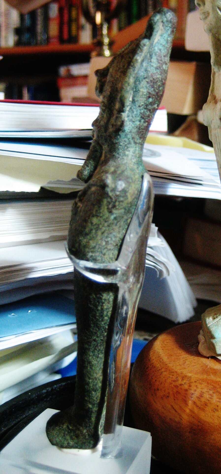 Bronze Osiris 5, side.jpg