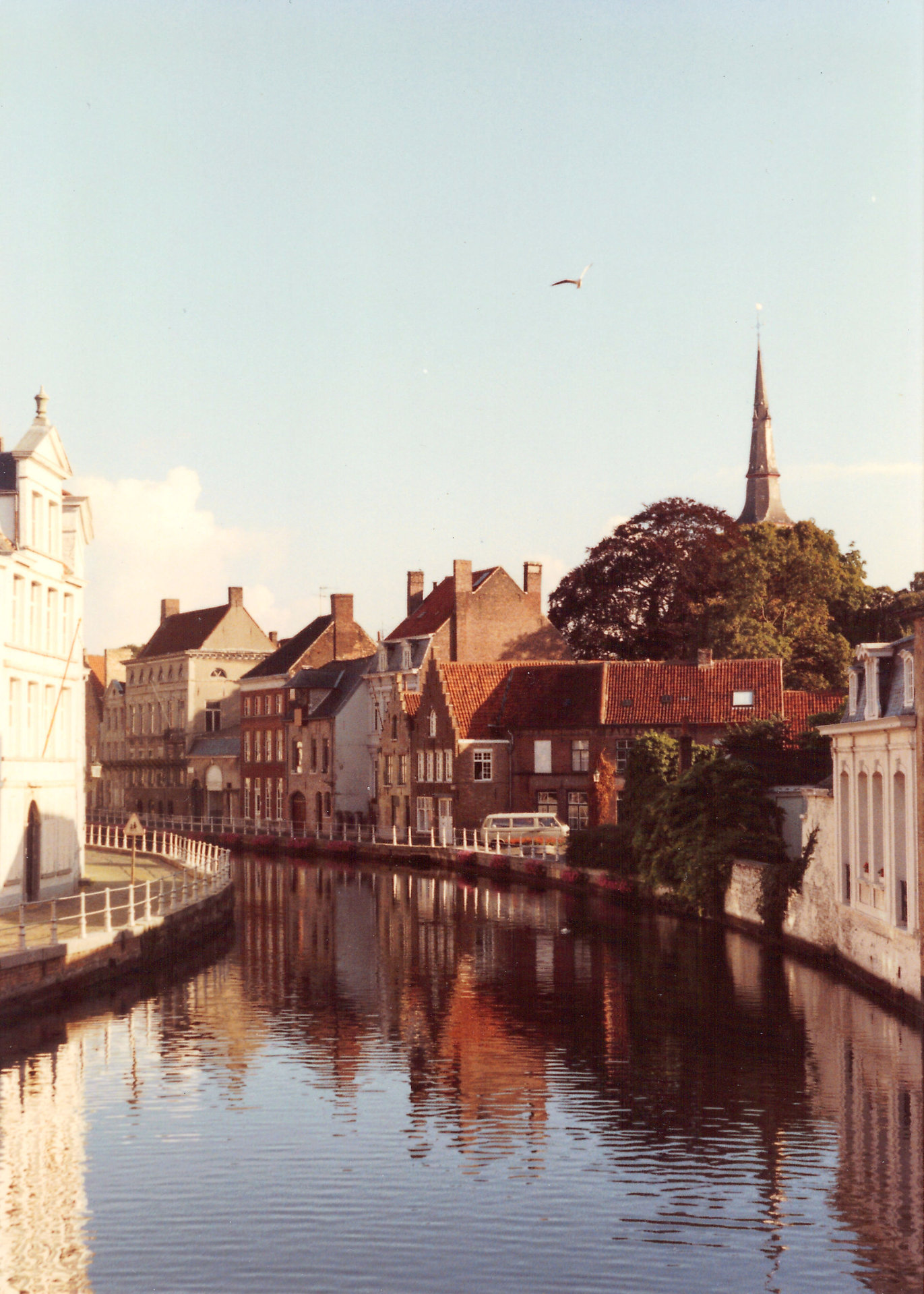 Brugge canal.jpg