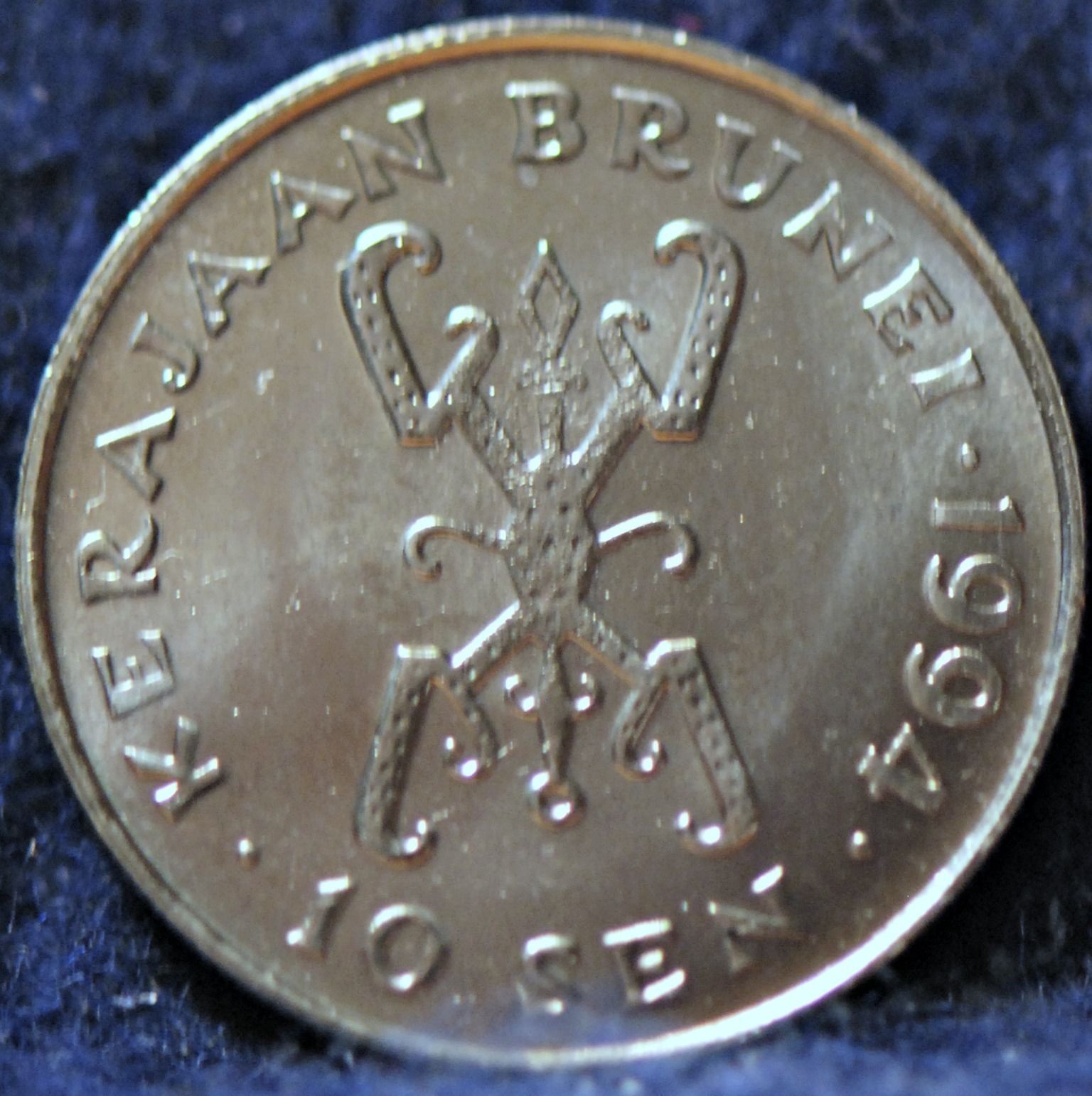bruneiback.JPG