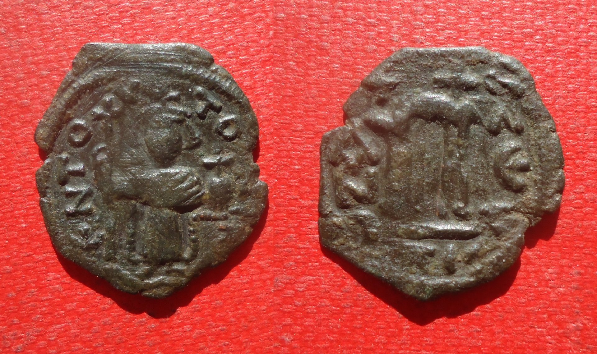 Byz - Constans II - Follis Const. Jan 2020 (0).jpg
