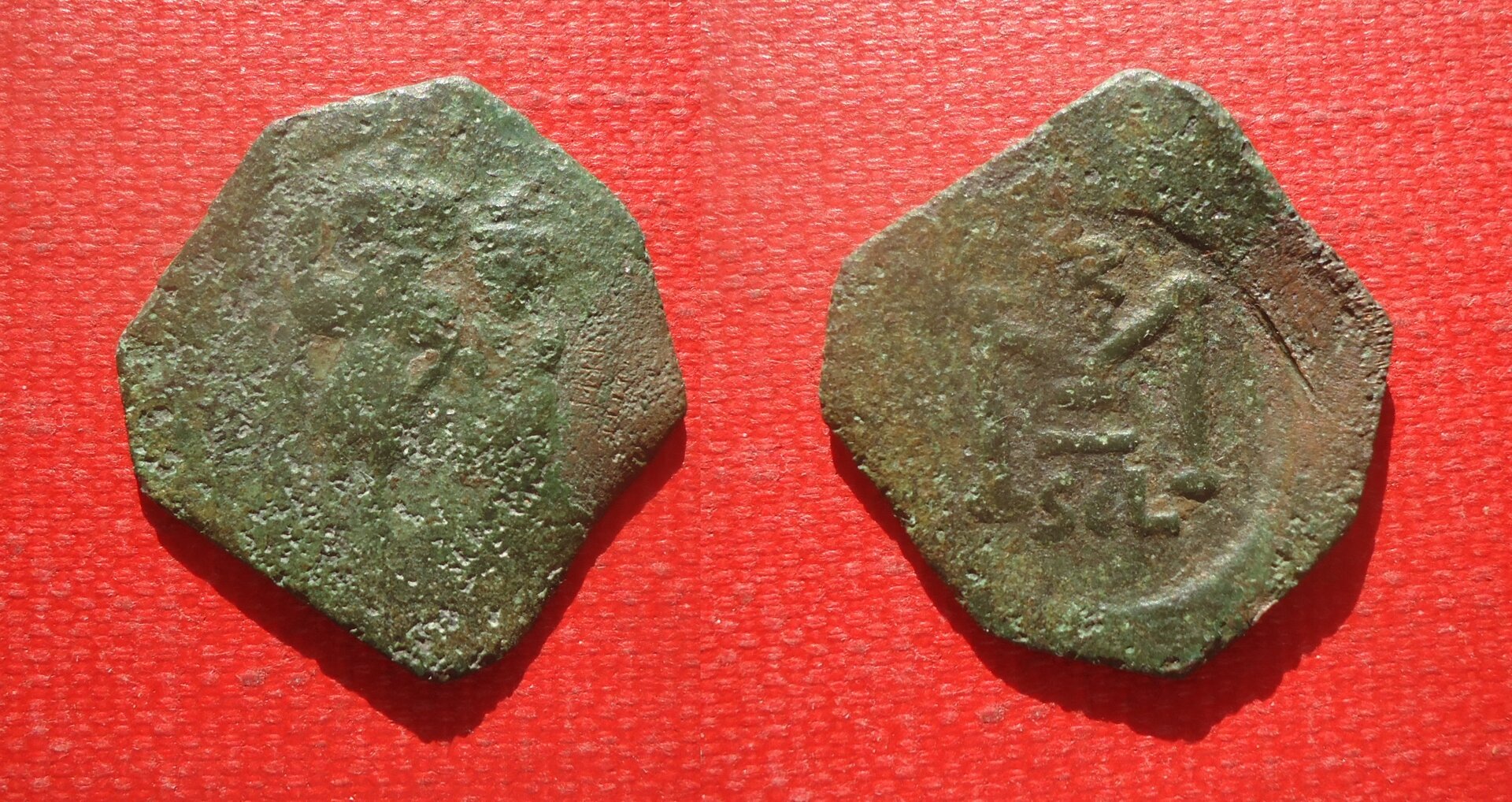 Byz - Constans II Sicily Follis Jan 2020 (0).jpg