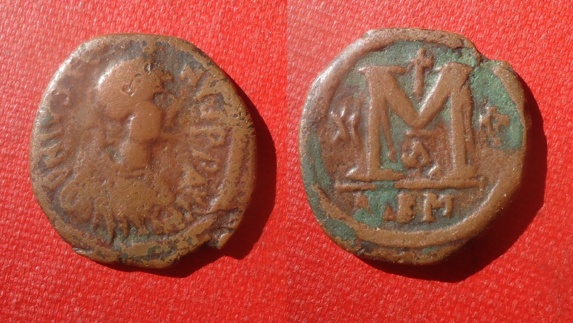 Byz - Justin I Follis Nicom. SB 86 cross May 2021 (0).jpg
