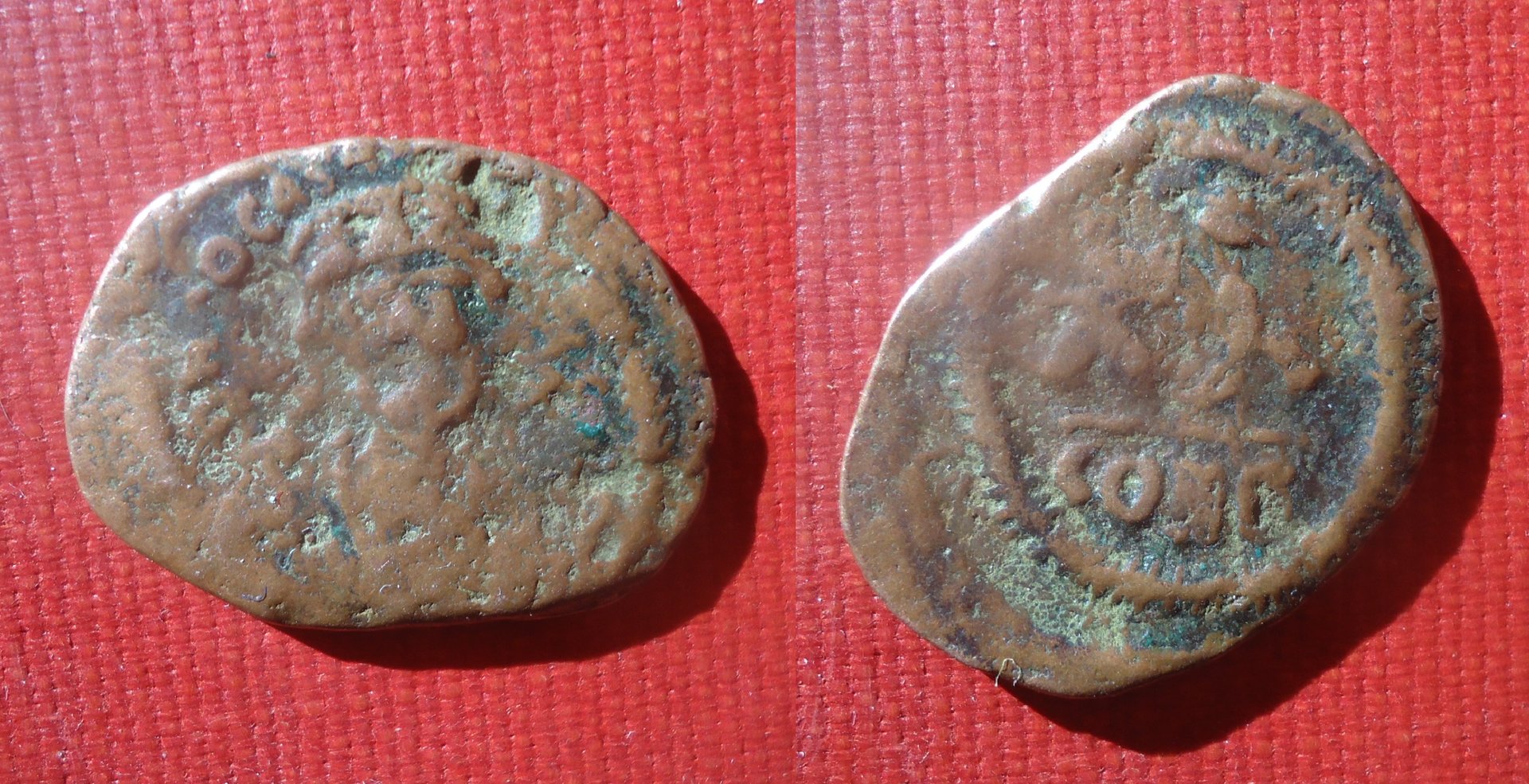 Byz - Phocas Constan. half follis Dec 2020 (0).jpg