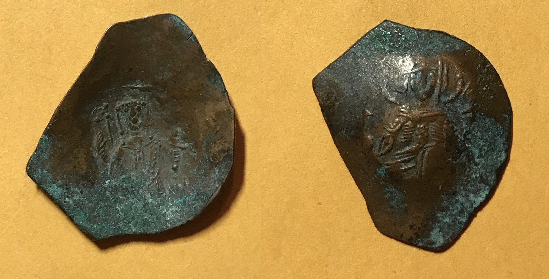 Byz - Trachy Isaac II maybe Dec 18 second one.jpg