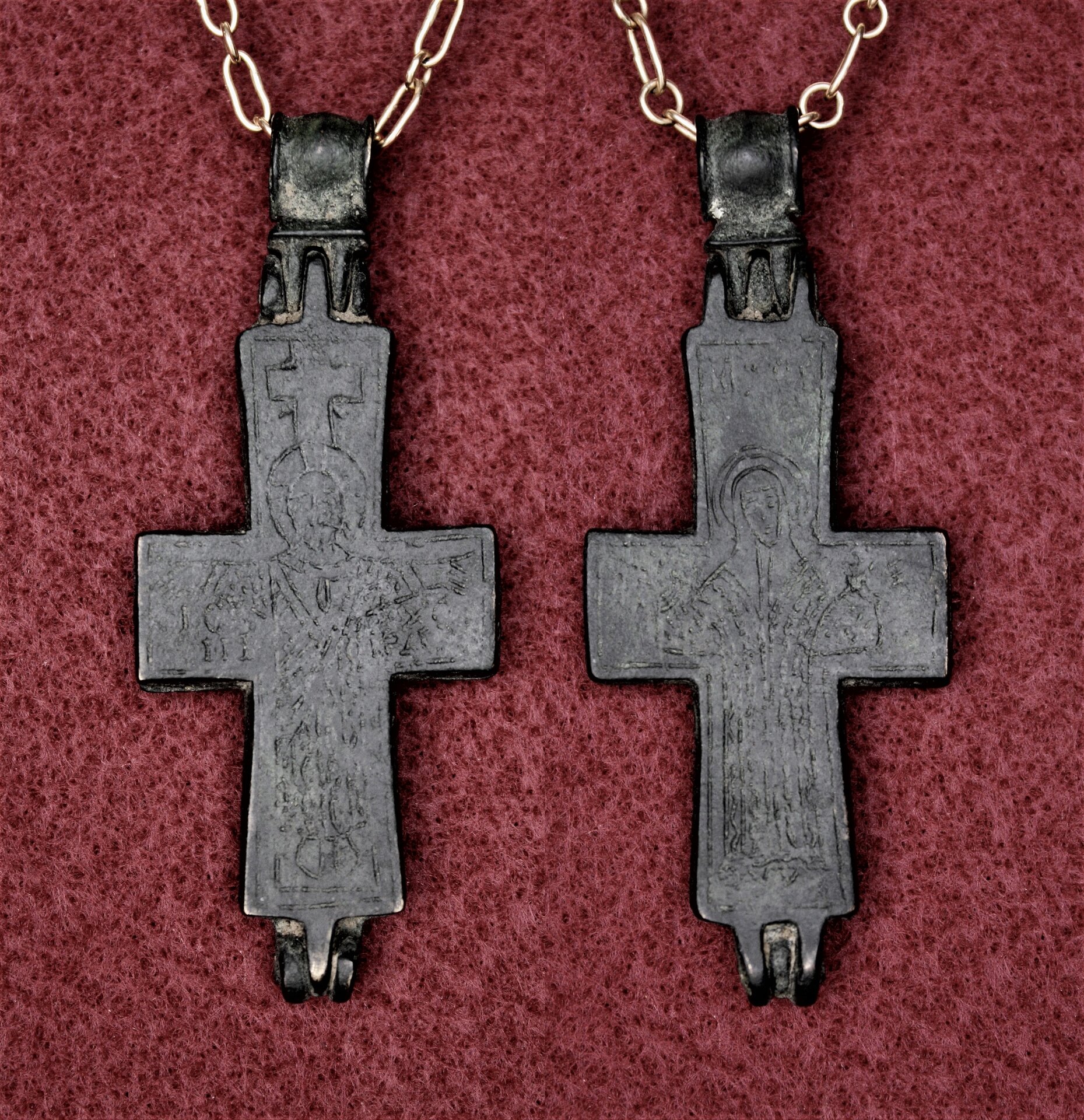 Byzantine AE Enkolpion, c. 11th-12th cen., 3.07 in. long.jpg