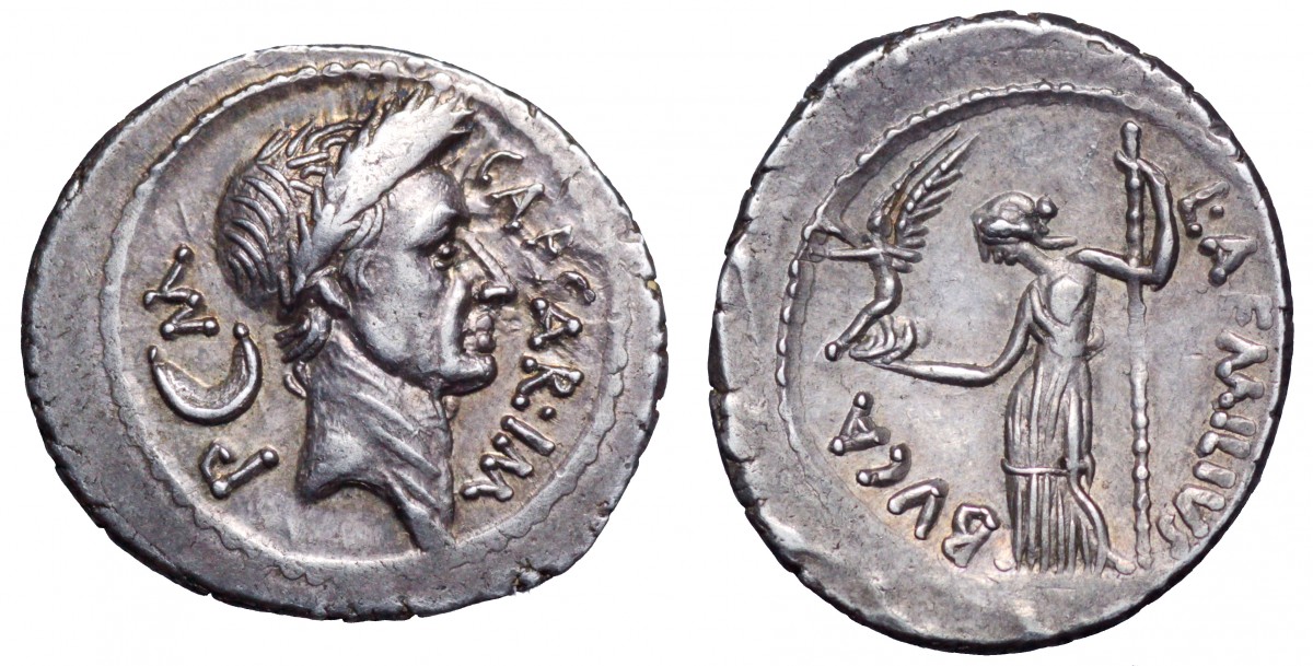 Caesar and Buca 480-4 Roma 2013.jpg