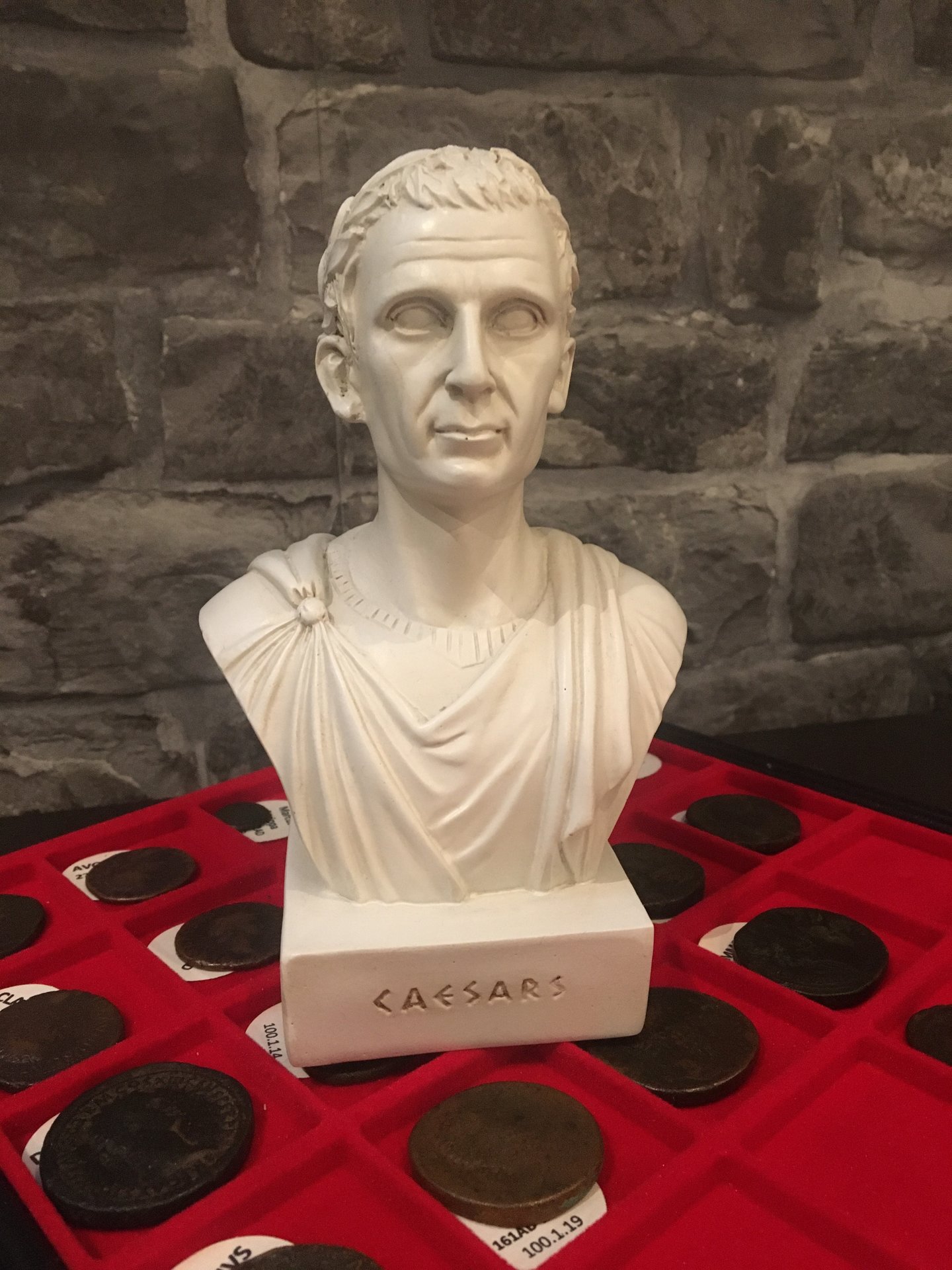 Caesar Statue2.jpg