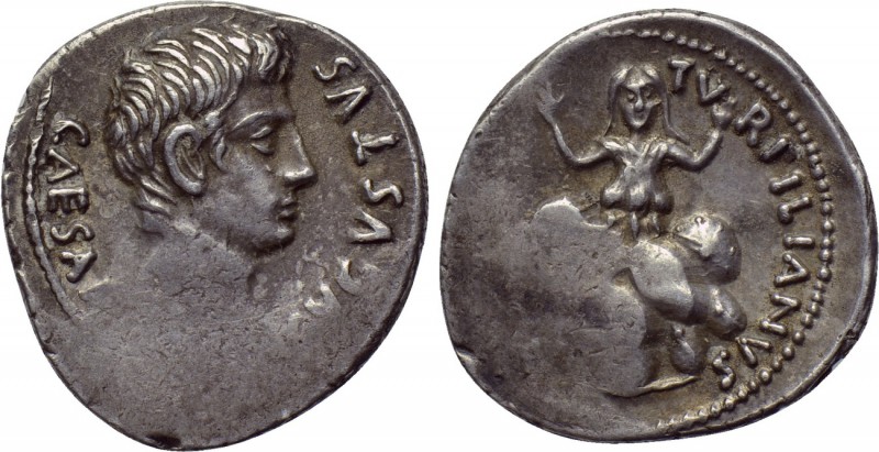 Caesar Tarpeia Num Num 9.15.16.jpg