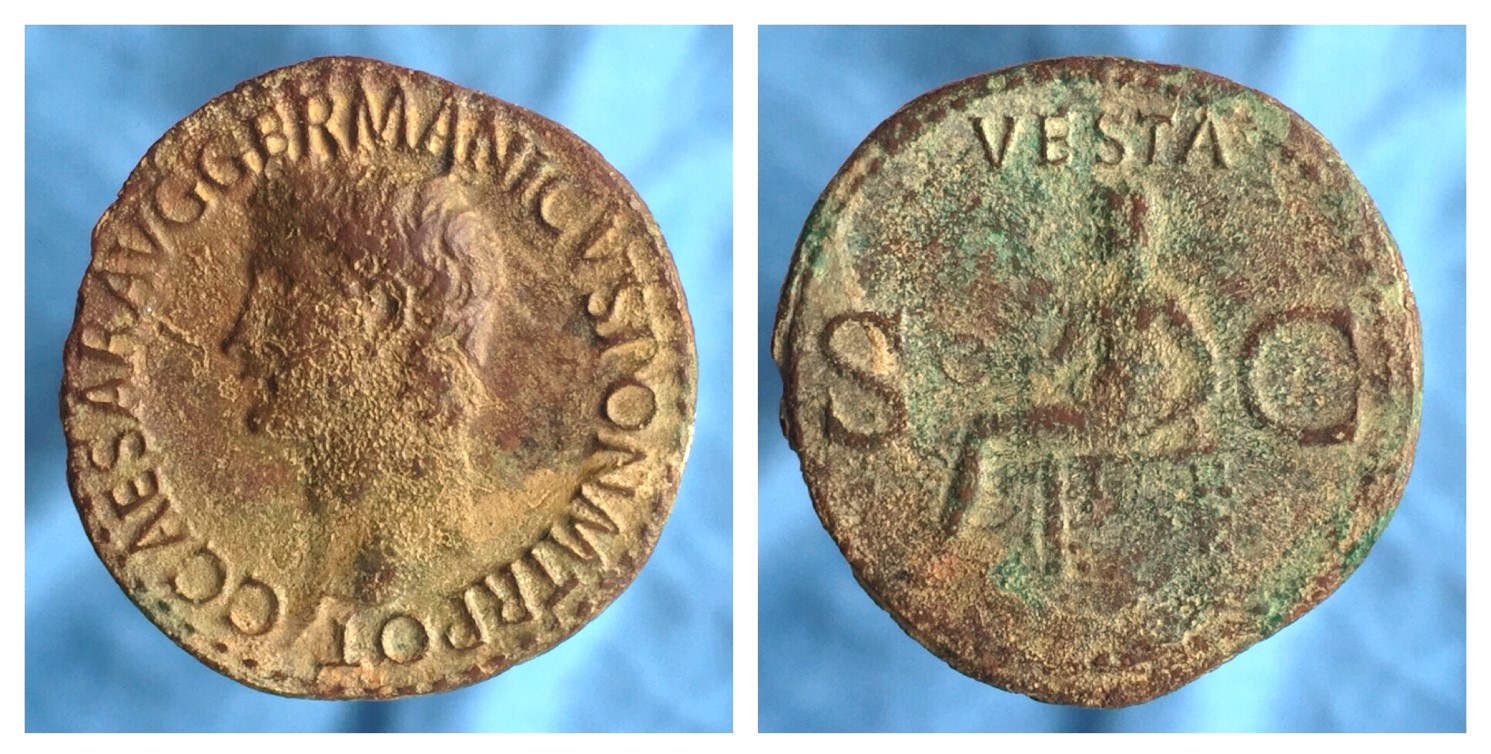 CALIGULA VESTA.jpg