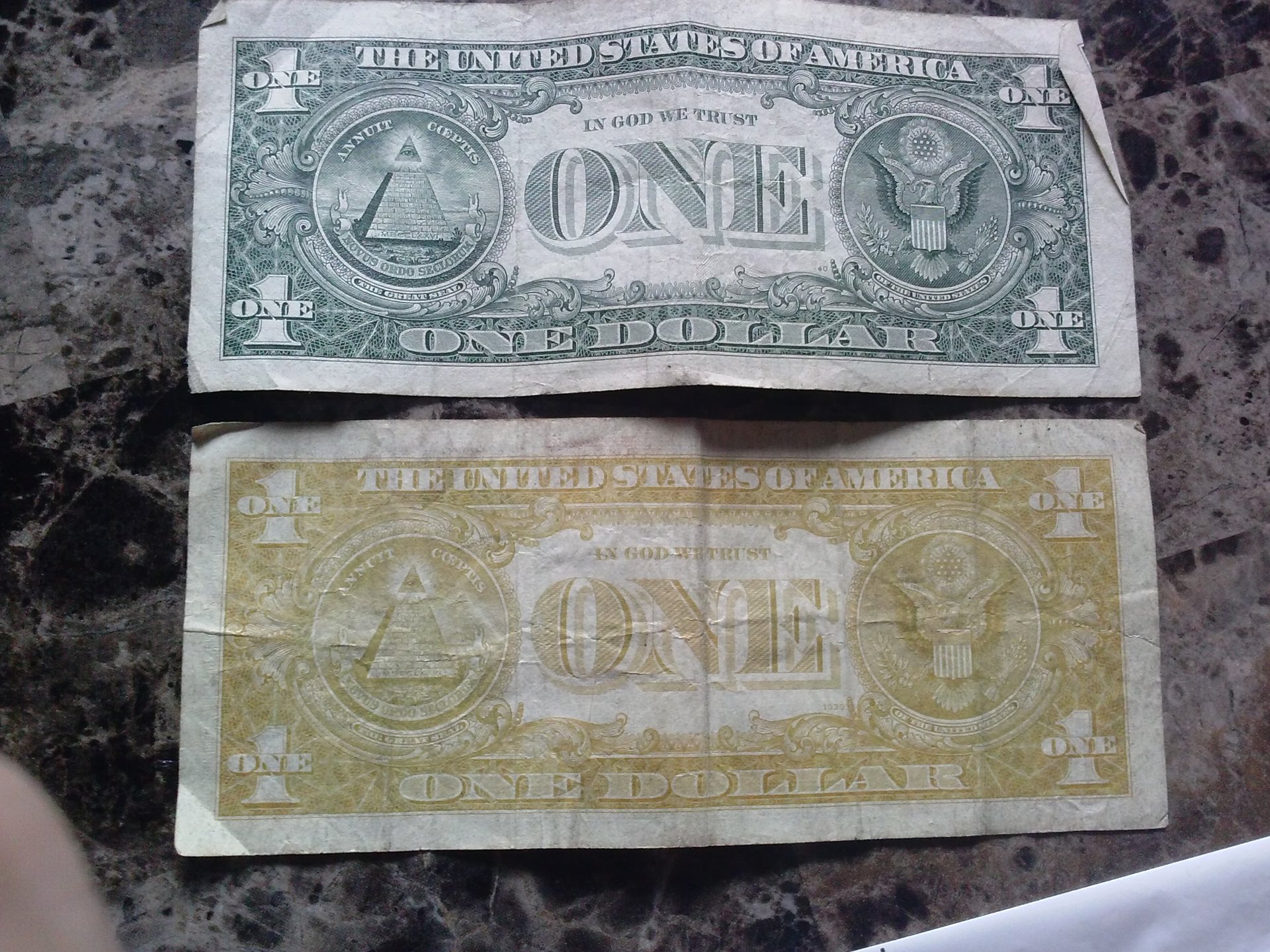 Yellow Reverse 1 Dollar Bill Coin Talk