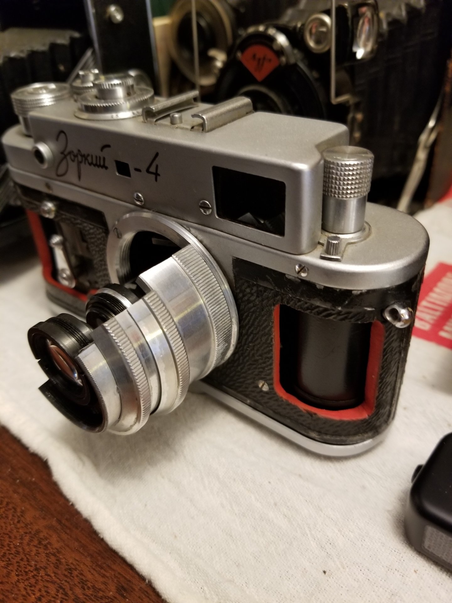 camera cut away r slikde.jpg