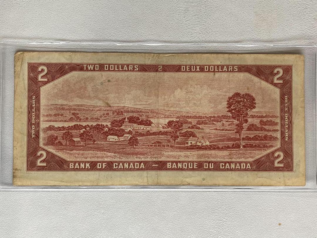 Canada $2 2.jpg