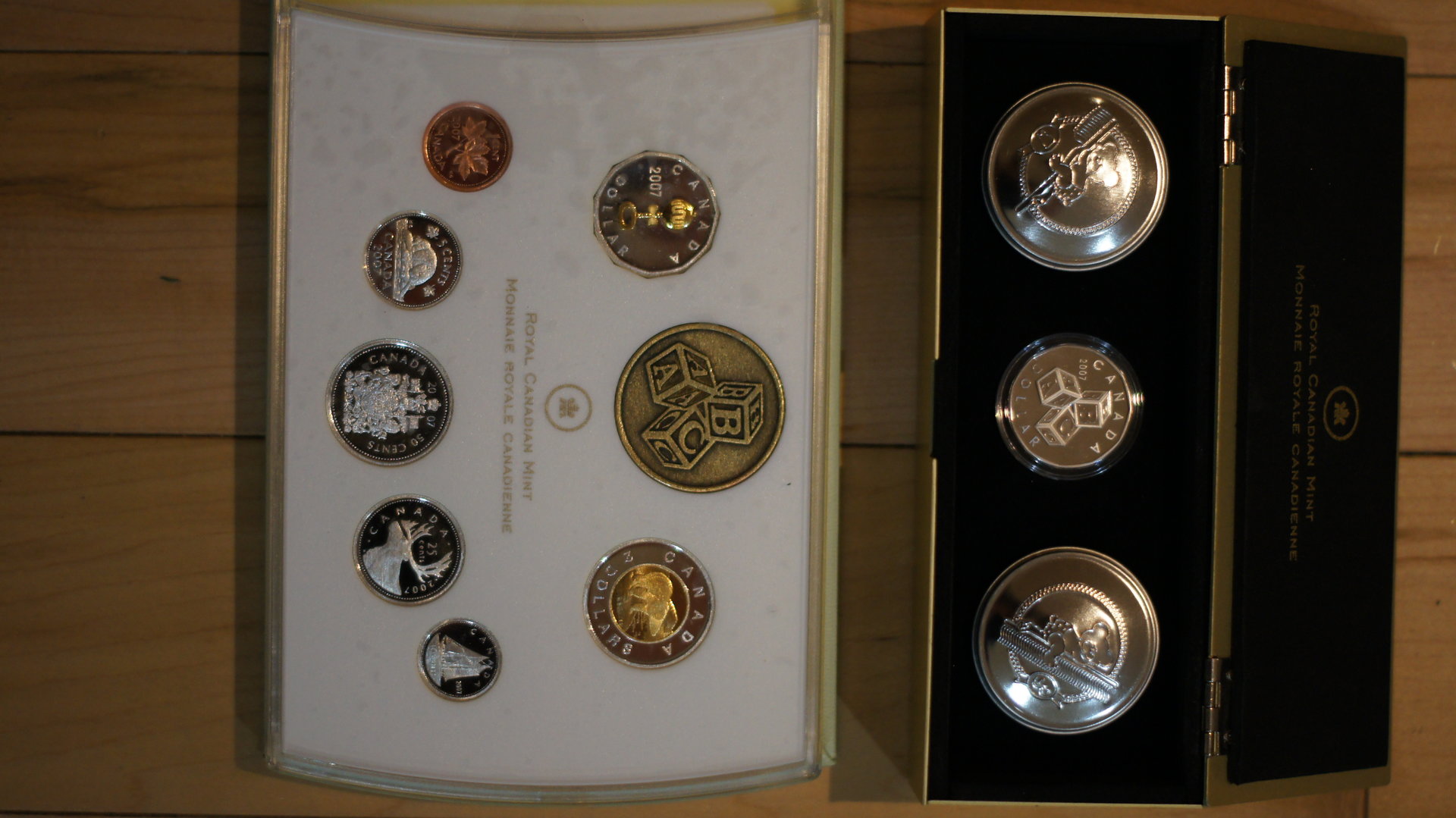 Canada 2007 baby sets.JPG
