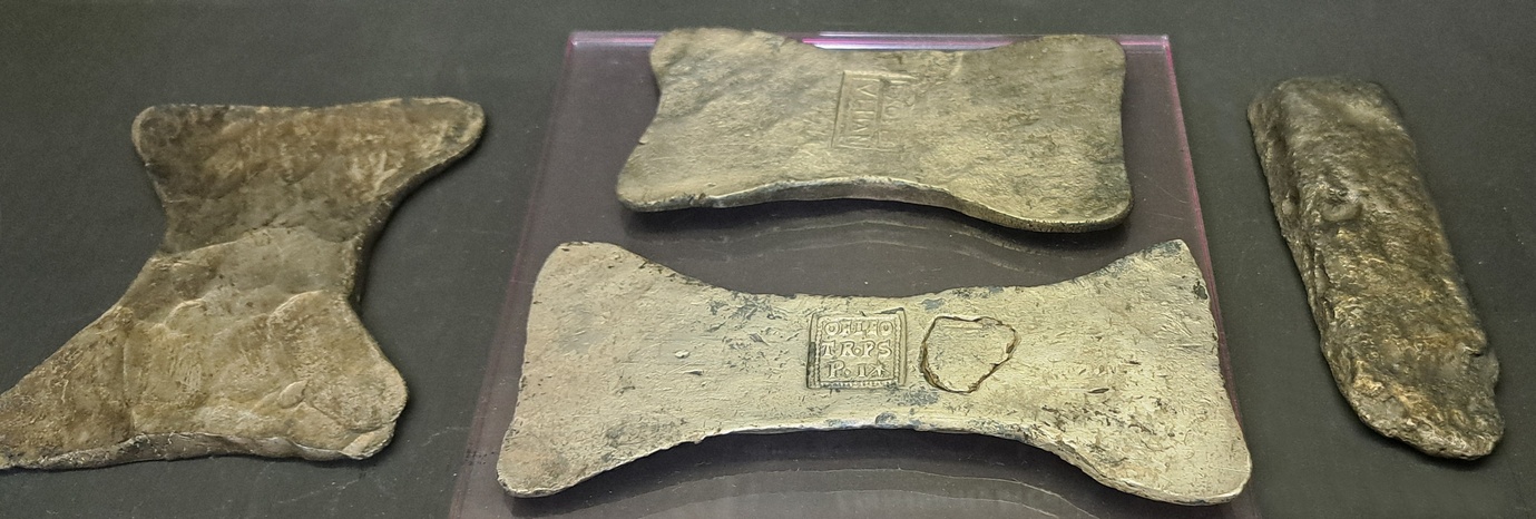 Canterbury_Roman_Museum_Roman_silver_ingots_4th_century_found 1962_lo_res.jpg
