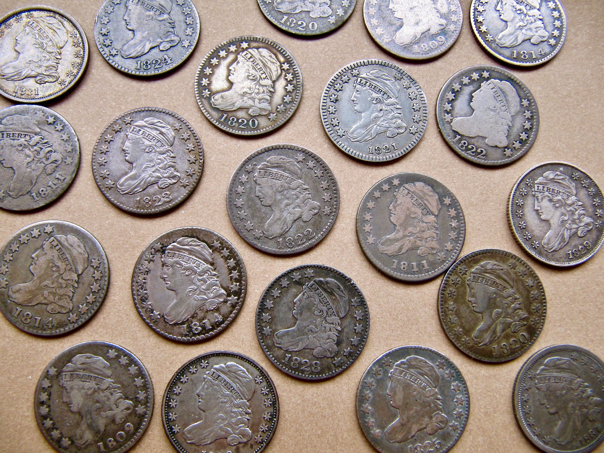 Capped Bust Dimes group picture 1 N - 1.jpg