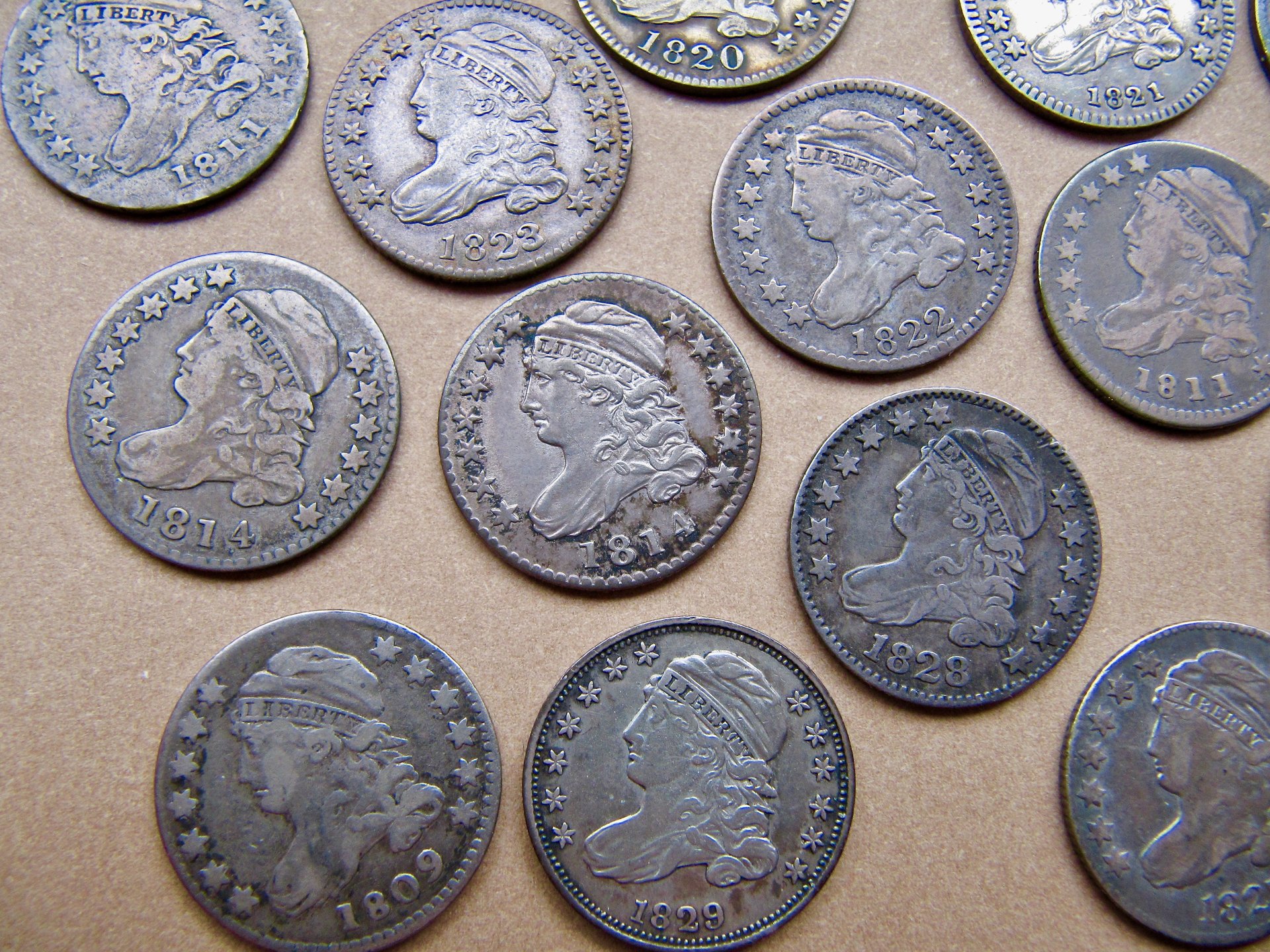 Capped Bust Dimes group picture 2 N - 1.jpg