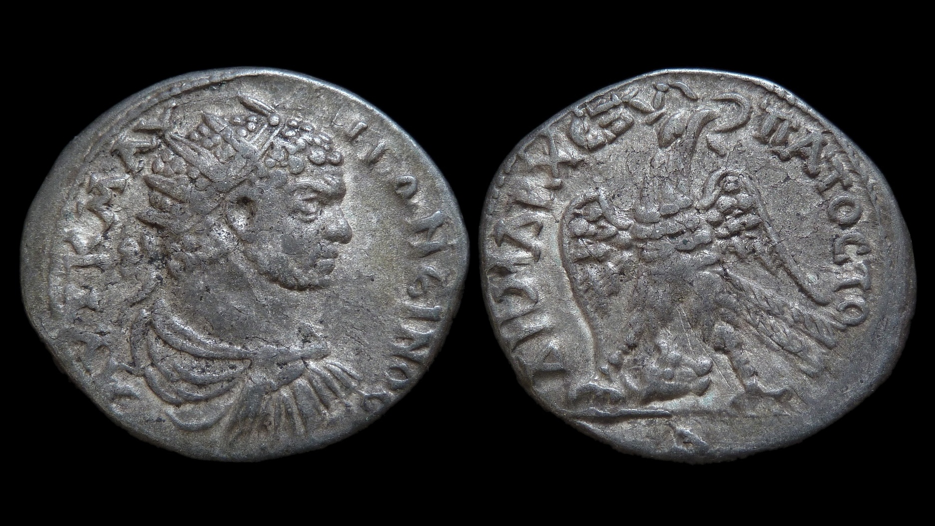 Caracalla - Tetradrachm Aradus 3945.jpg