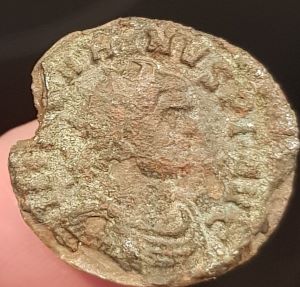 Carinus obv.jpg
